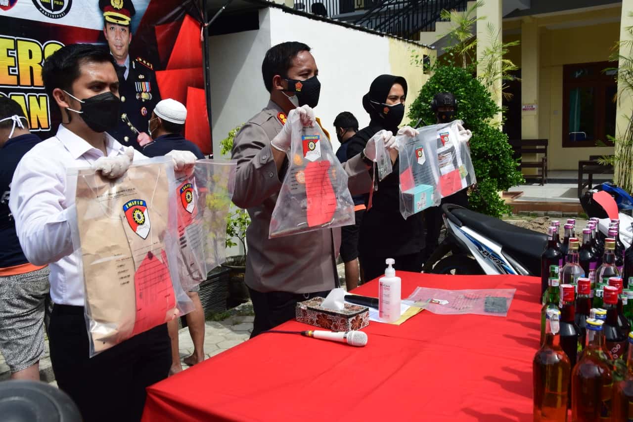 Kapolres Pamekasan AKBP Apip Ginanjar, S.I.K., M.Si