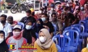 Pembagian sertifikat PTSL
