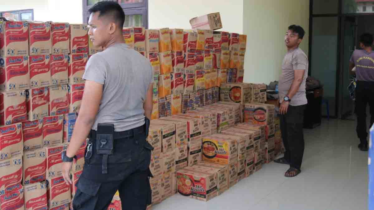 Banjir Sangatta, Polresta Samarinda Bantu 6 Truk Sembako untuk masyarakat sangatta