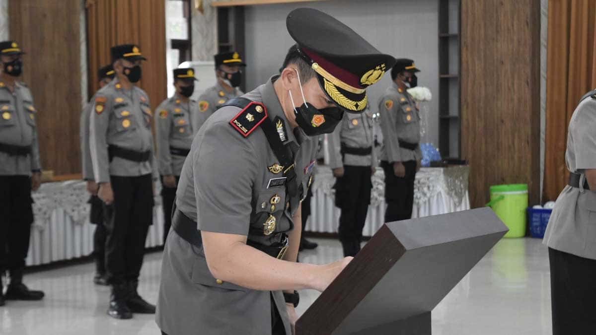 Kompol Damus Asa Gantikan Kompol Triyanto Jabat Wakapolres Kutim